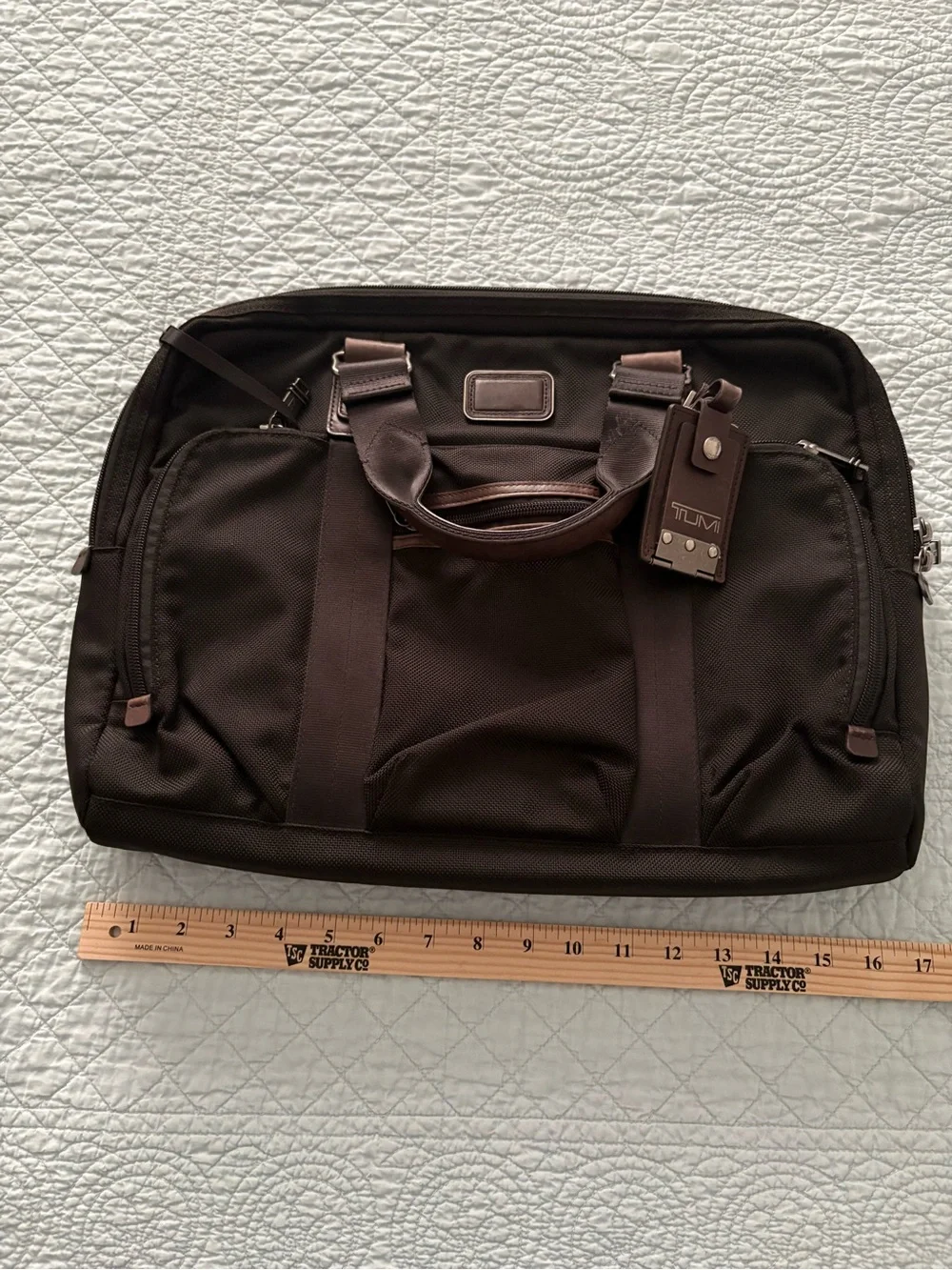 Tumi alpha bravo